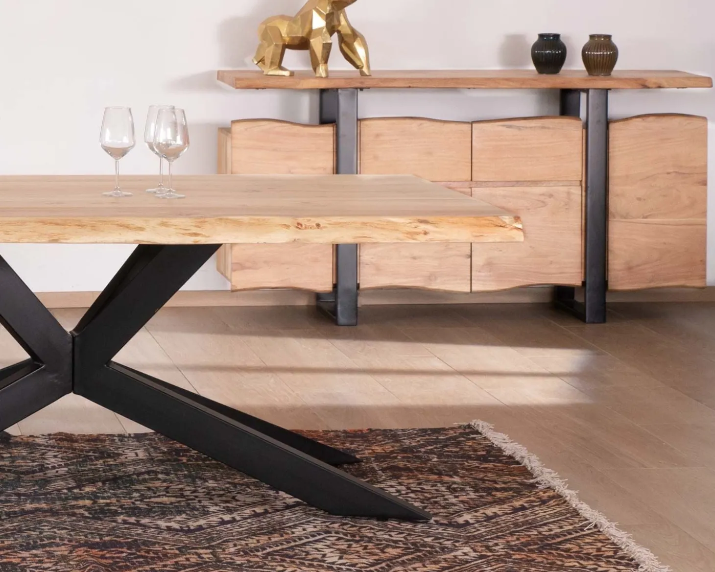 Bahut avec tiroirs en bois massif naturel "Zen Black"