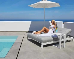 Bain de soleil double blanc et gris matelassé haut de gamme "Terrasse"
