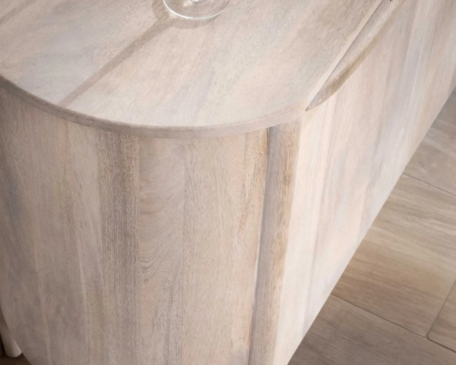 Buffet 3 portes 175cm en manguier massif côtés arrondis "Manon"