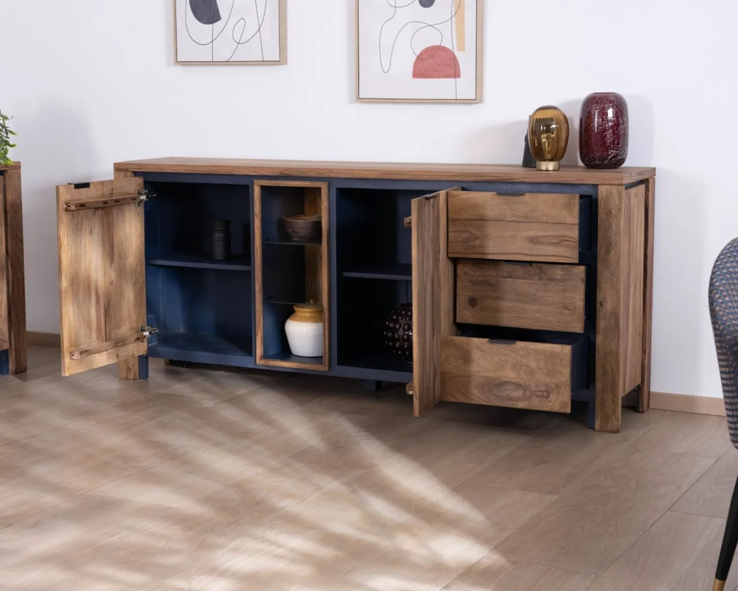 Buffet multi-rangements avec étagères en verre "Enoa" en palissandre et acacia 200 cm