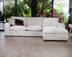 Canapé 3 places avec pouf ottoman carré en tissu doux et bouclé blanc chiné