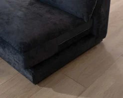 Canapé confort en velours lisse anthracite avec méridienne design