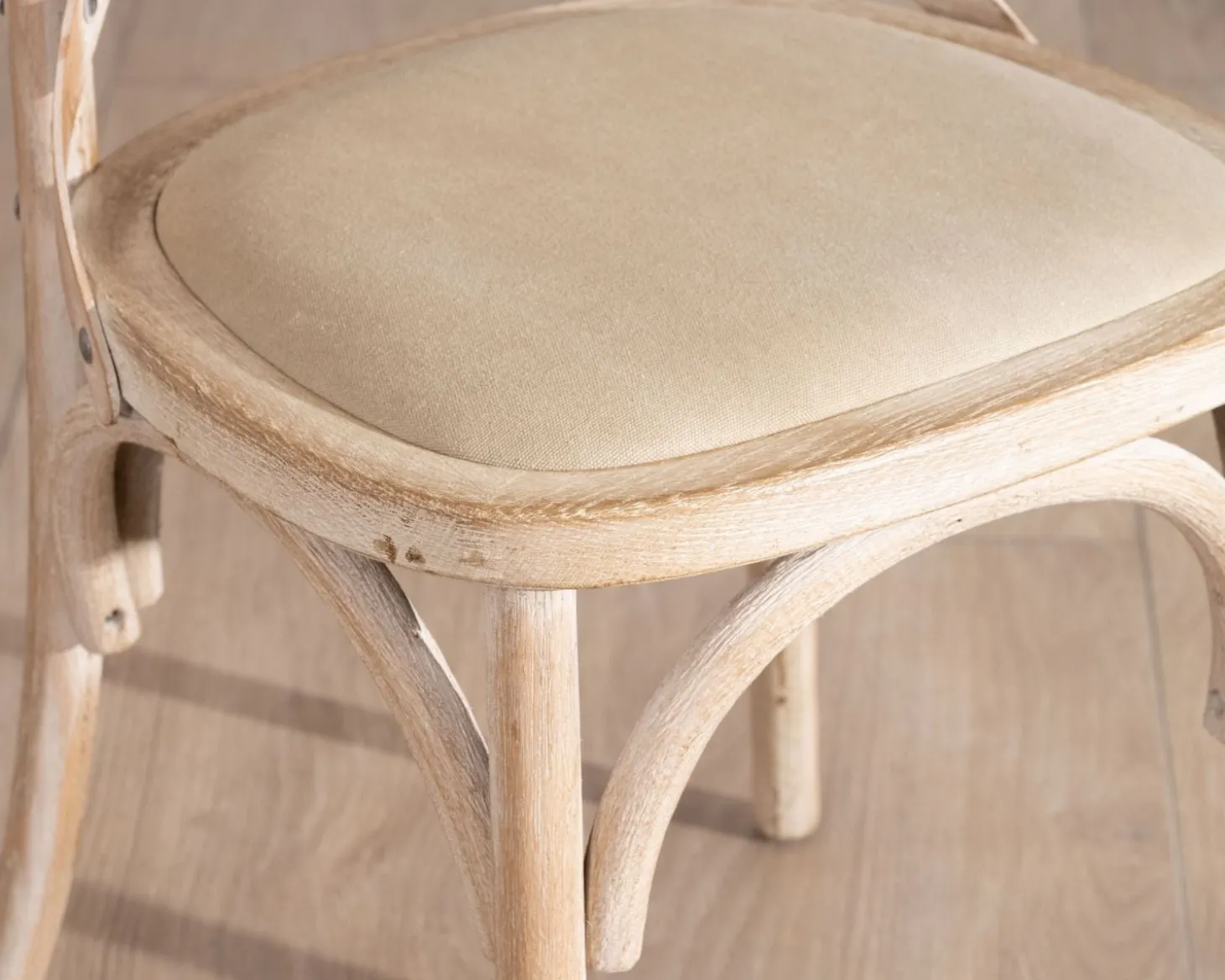 Chaise de repas esprit bistrot en chêne et assise tissu "Brosti"