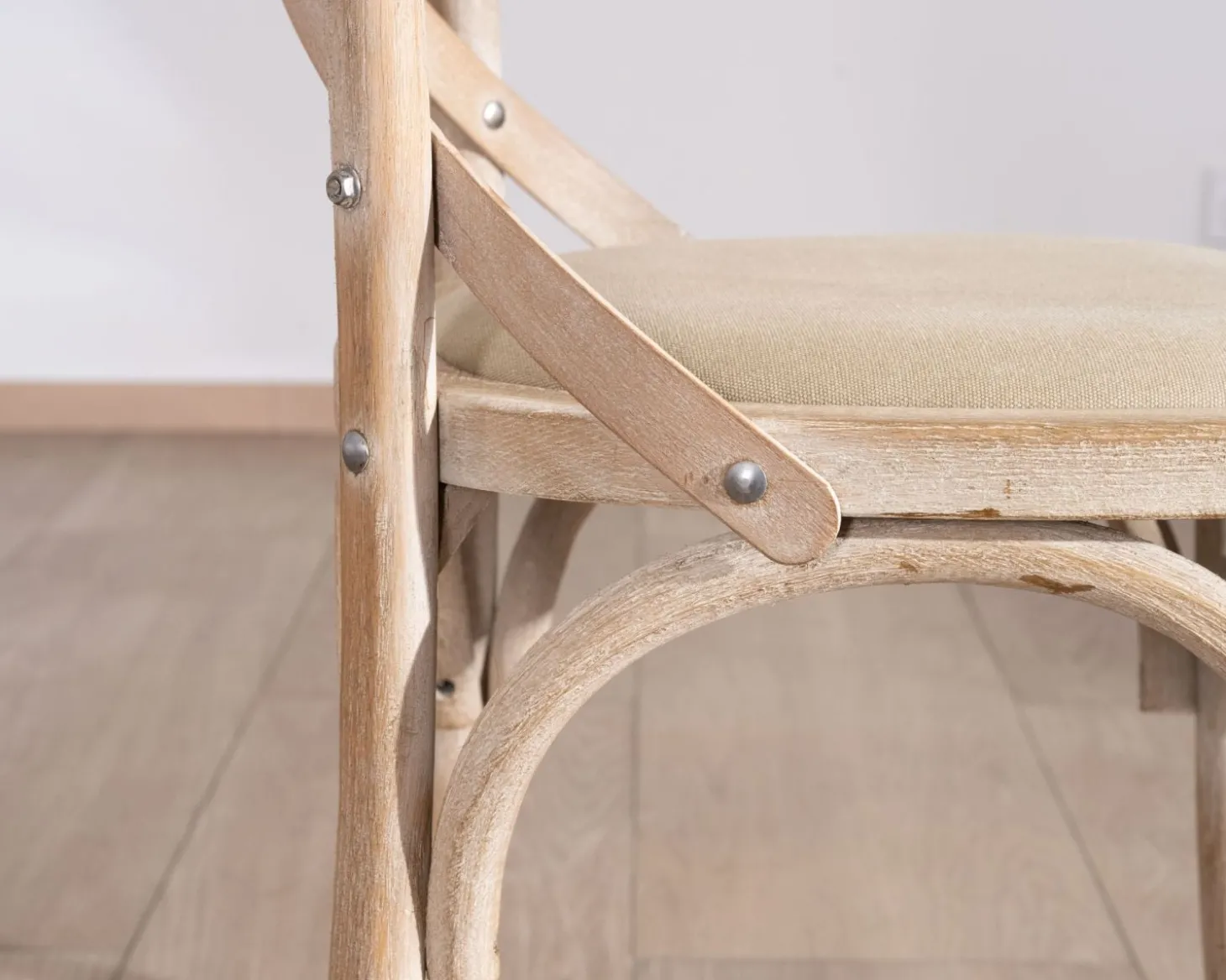 Chaise de repas esprit bistrot en chêne et assise tissu "Brosti"