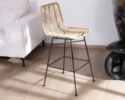 Chaise mi-hauteur en rotin et pieds métal 