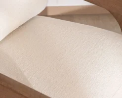 Fauteuil d'appoint design scandinave en tissu bouclette écru 