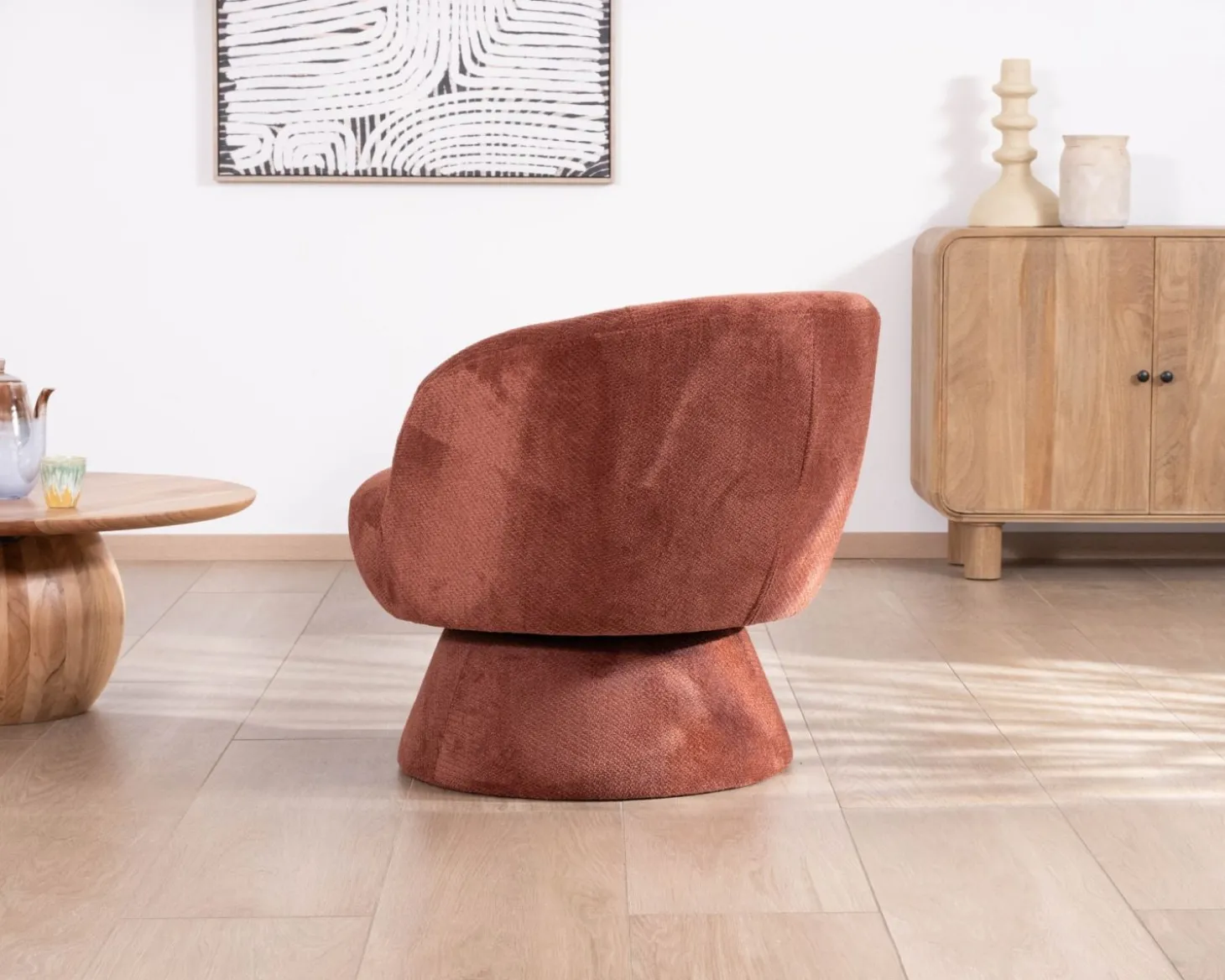 Fauteuil d'appoint pivotant en tissu chenillé terracotta "Ladoga" design enveloppant