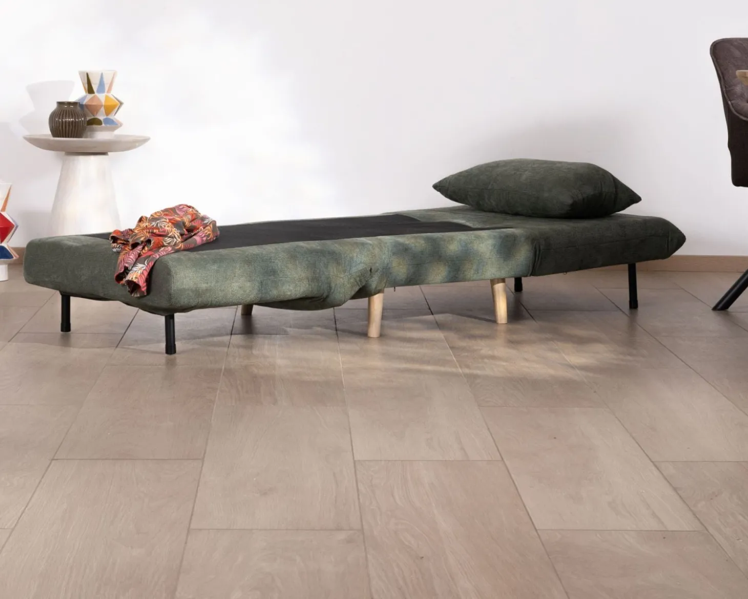 Fauteuil esprit vintage en tissu vert kaki "Folda" modulable 2 en 1