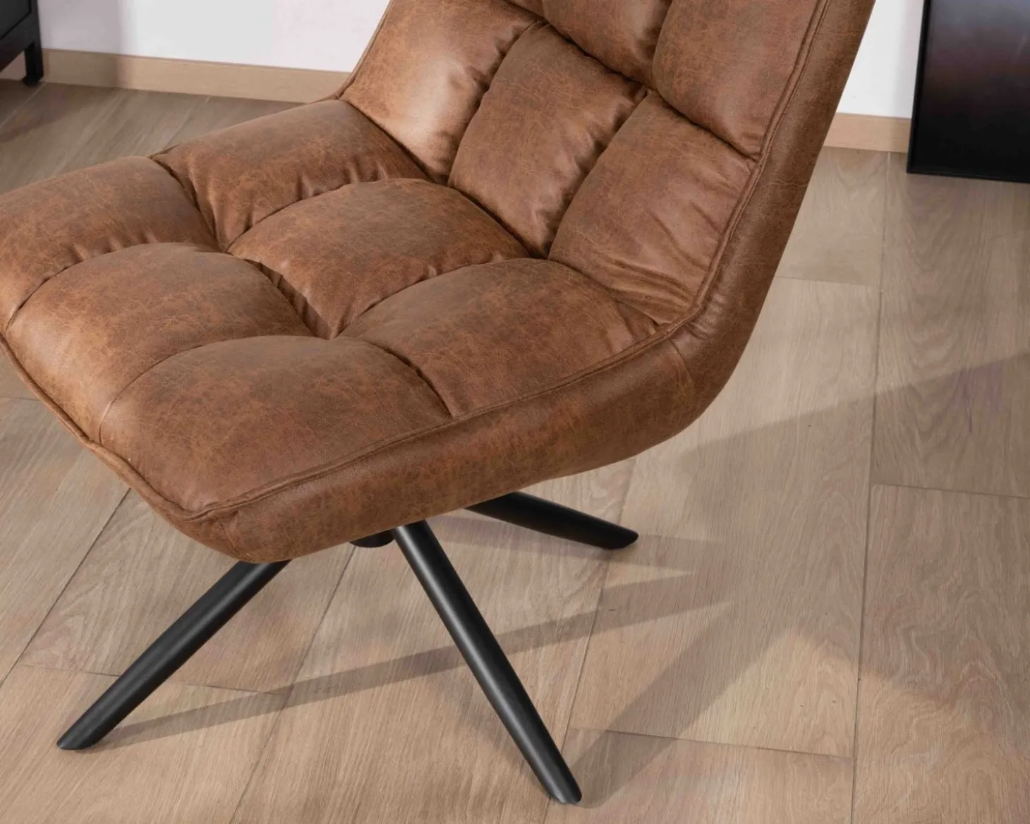 Fauteuil relax ultra-confort avec pied rotatif "Grundy" en tissu microfibre havane