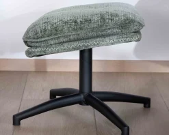 Fauteuil rotatif design rétro en tissu soyeux vert sauge 