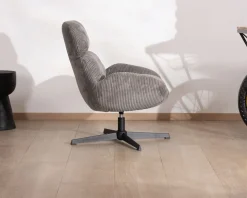 Fauteuil rétro en tissu gris et pied pivotant en métal noir 