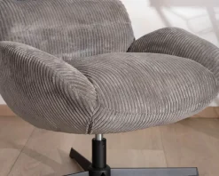 Fauteuil rétro en tissu gris et pied pivotant en métal noir 
