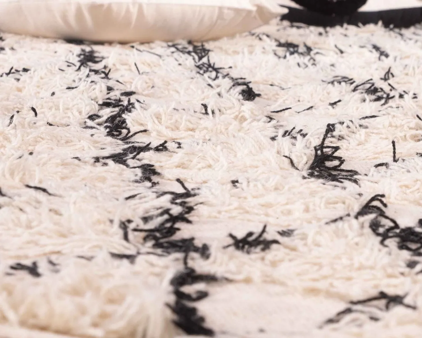 Grand tapis en coton et laine 200x300cm "Kavon"