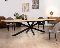 Grande table de repas 300cm manguier massif finition sablée bords biseautés noirs et pieds étoile 