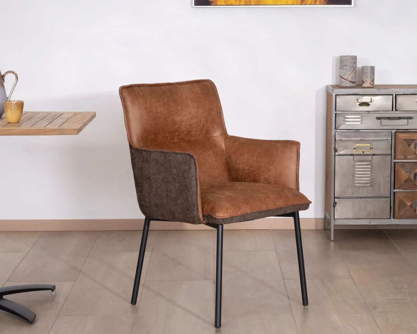Lot de 2 chaises de repas confort "Lokka" bi-matière cognac et marron