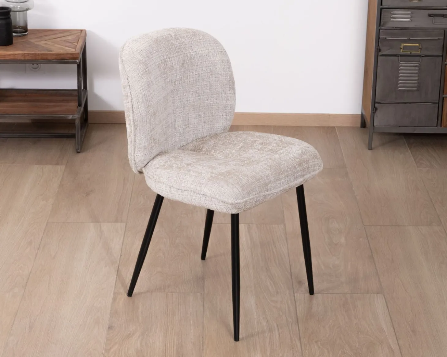 Lot de 2 chaises de repas design arrondi en tissu bouclette gris beige "Kinsac"