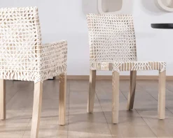 Lot de 2 chaises de repas en teck et cuir blanc tressé 