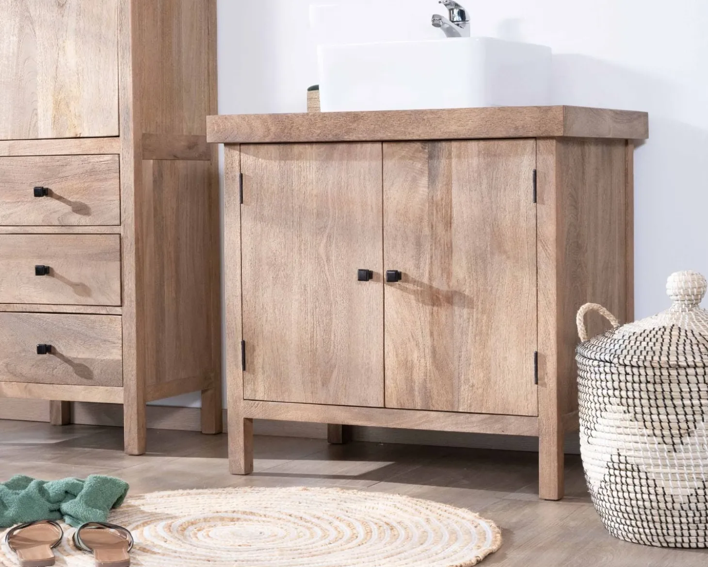 Meuble sous vasque simple en manguier massif 80cm 2 portes "Maestro"