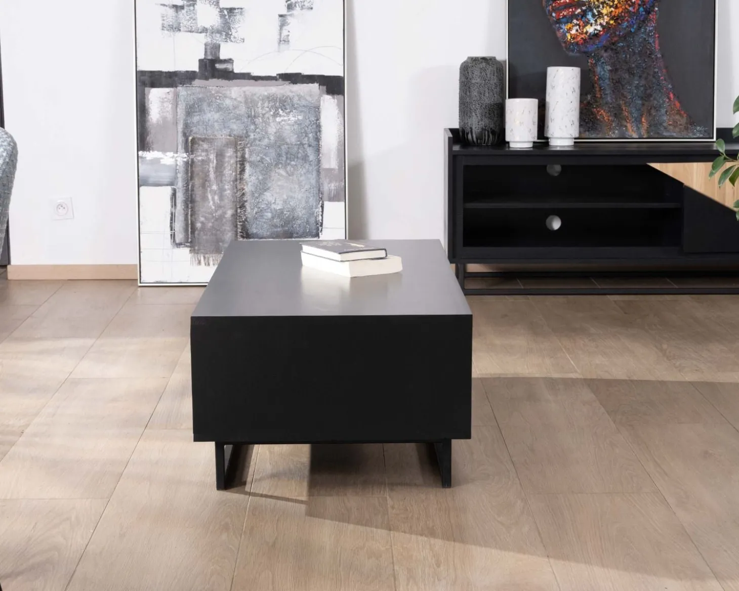 Meuble télé 2 portes 180 cm en bois massif "Trace"