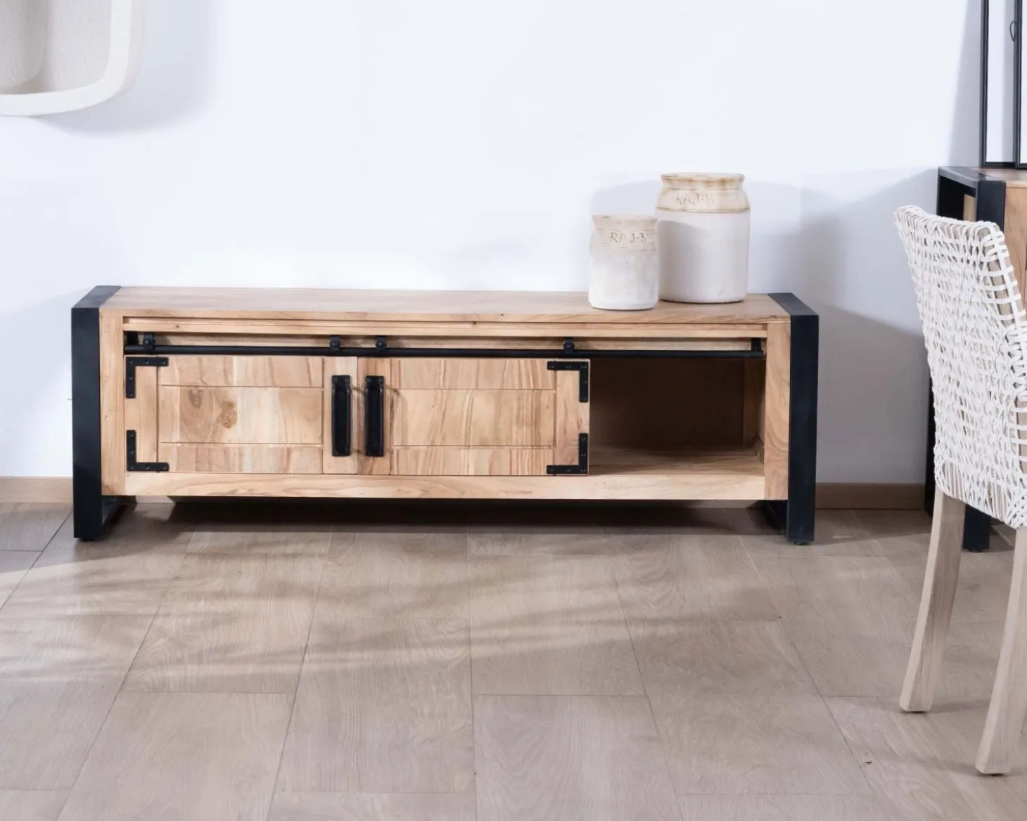 Meuble télé style industriel bois et métal 2 portes "Montréal" 160 cm