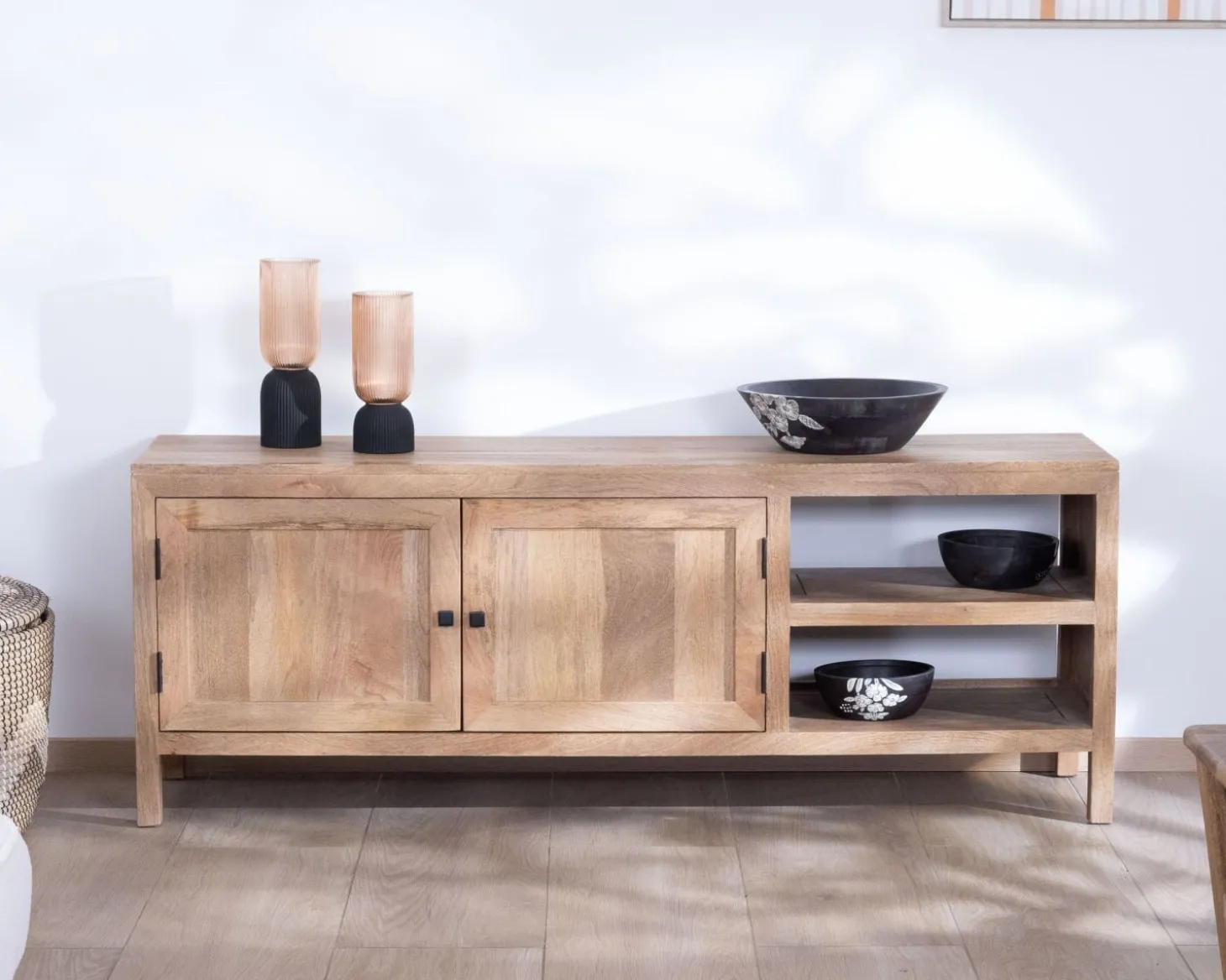 Meuble TV 160 cm en manguier "Maestro" avec double porte