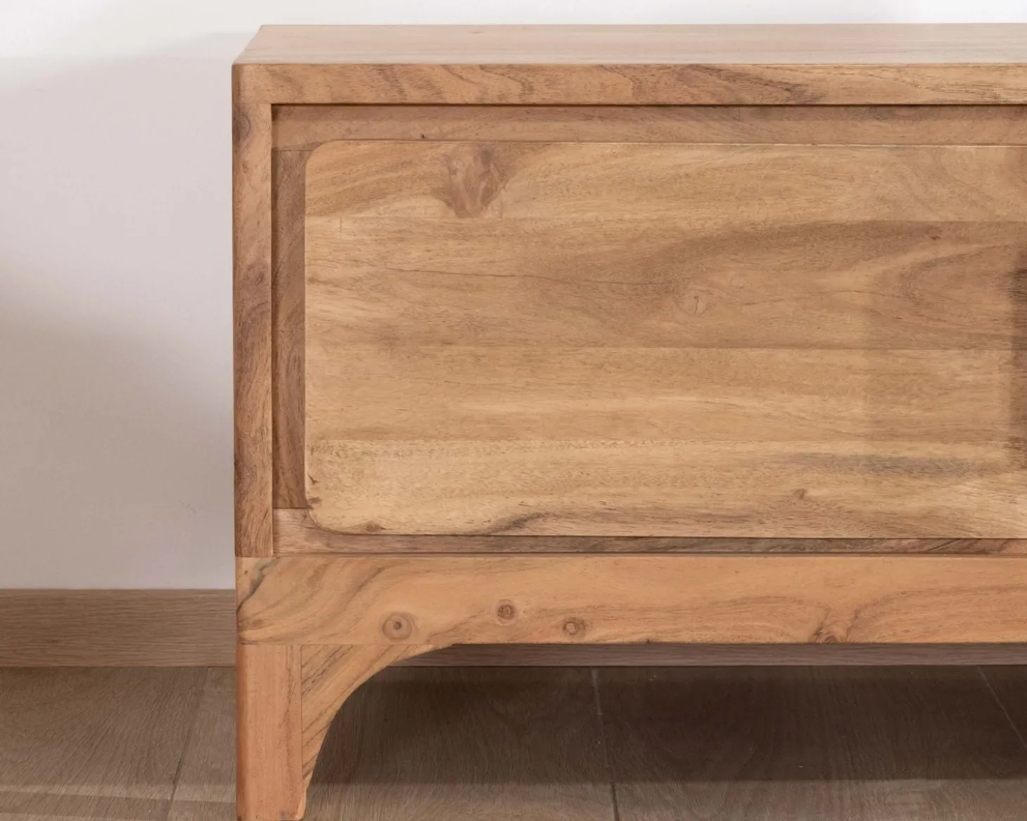 Meuble TV 160 cm style zen en acacia "Melody"