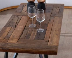 Table basse 120cm en bois massif recyclé et pieds métal noir 