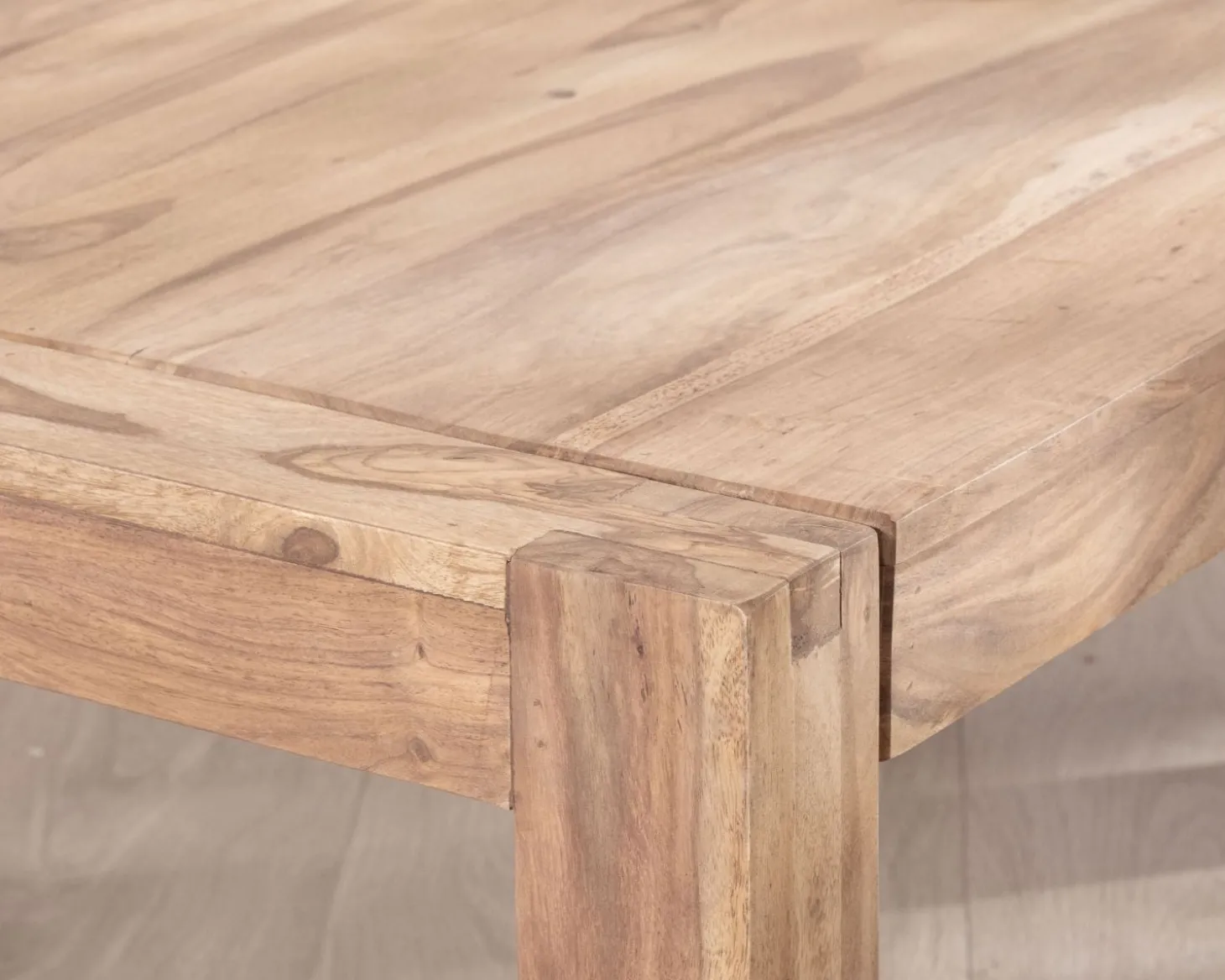 Table basse en palissandre "Kalanohé" 120 cm