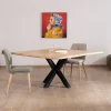 Table de repas carrée 120 cm en acacia et pieds croix métal "3D"