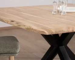 Table de repas en acacia et pieds mikado 