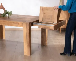 Table de repas extensible en manguier teinte chêne clair 
