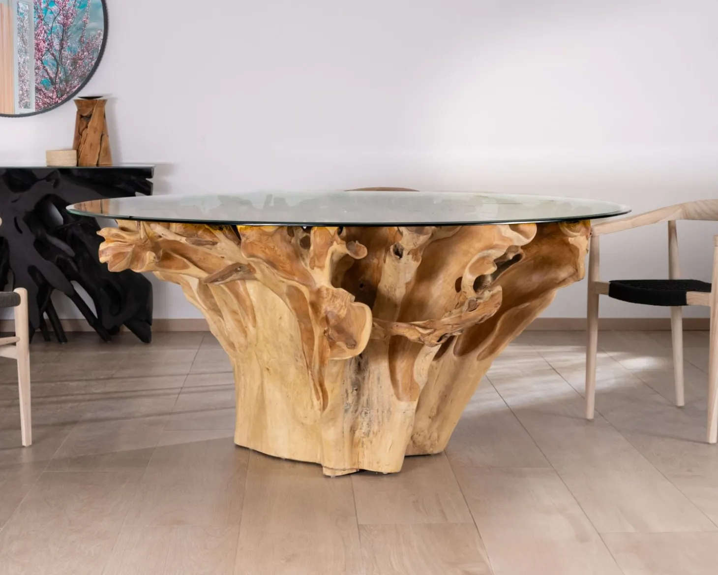 Table de repas ronde en racine de teck naturel avec plateau verre "Jungle"