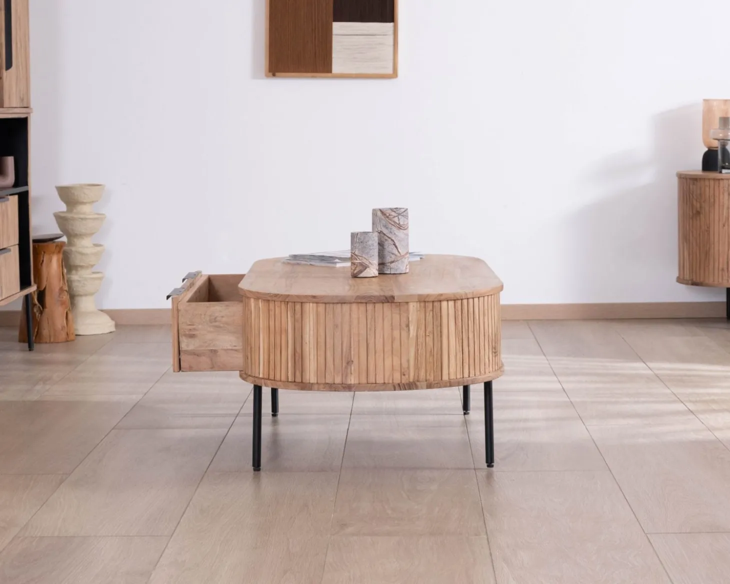 Table de salon ovale design newtro avec grand tiroir traversant "Bopee"