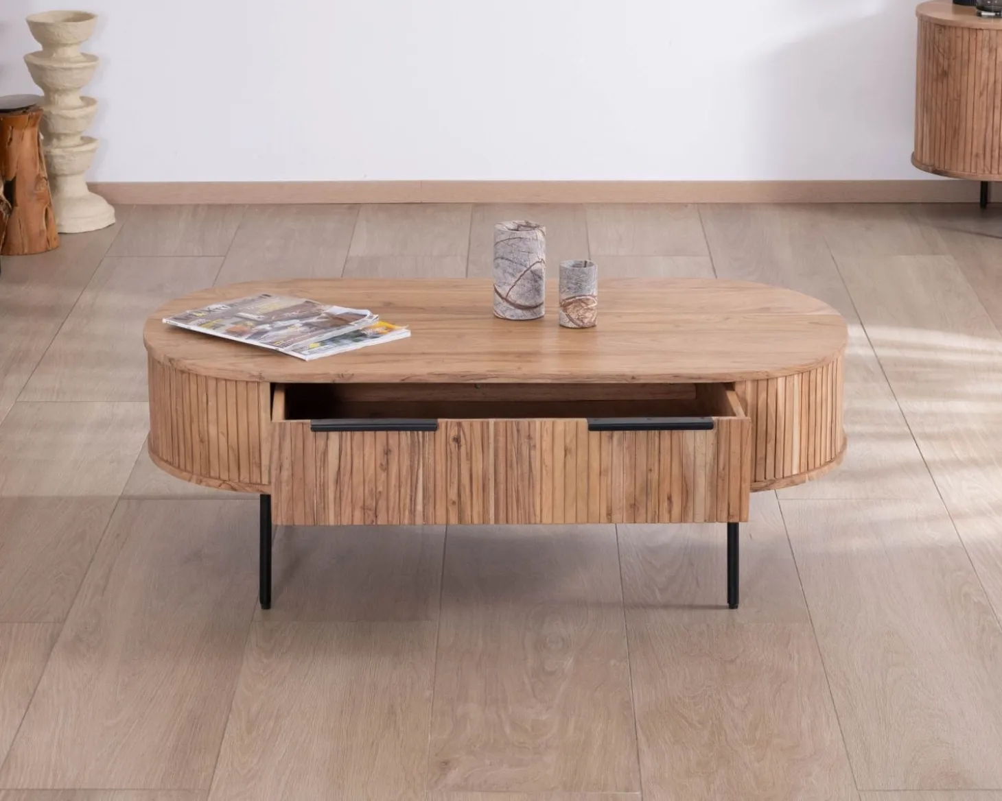 Table de salon ovale design newtro avec grand tiroir traversant "Bopee"