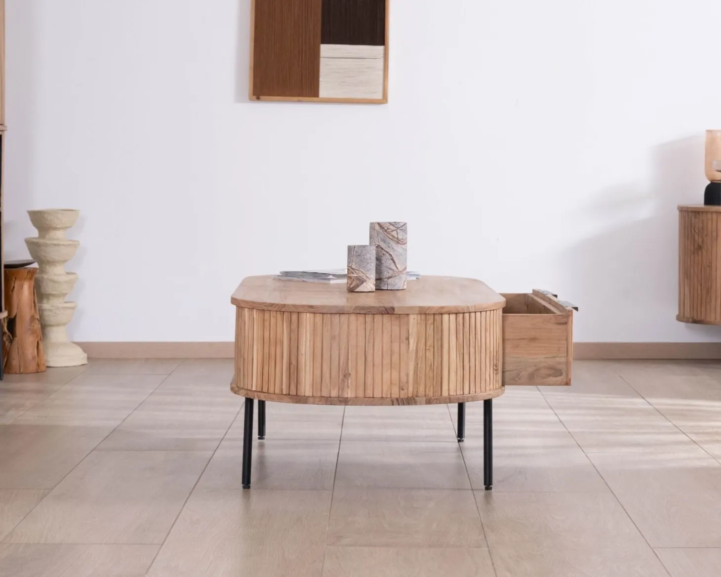 Table de salon ovale design newtro avec grand tiroir traversant "Bopee"