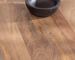 Table de salon épurée en manguier naturel 
