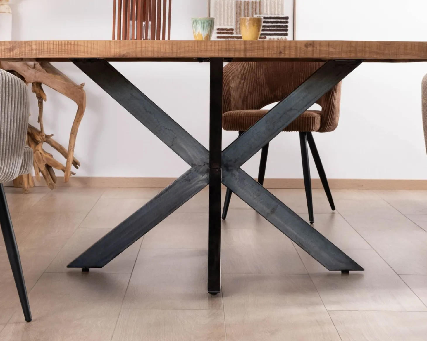 Table design carrée métal et bois massif "Bronx" 130x130cm