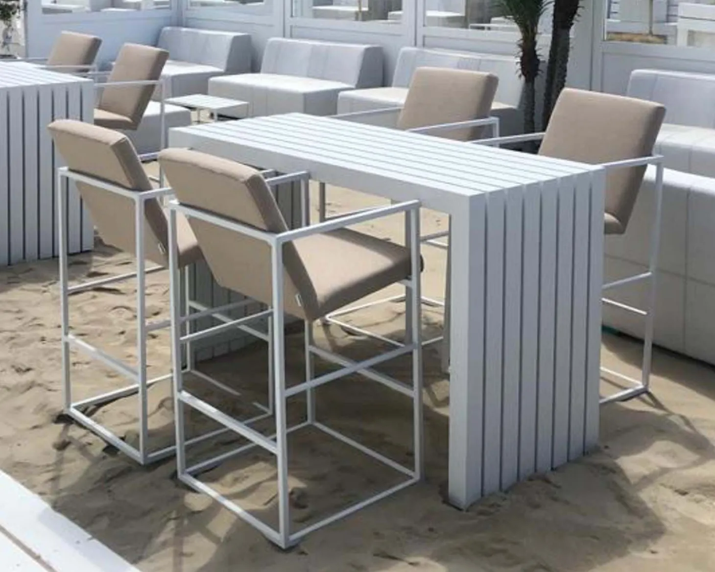 Table haute design en aluminium blanc 160cm "Java Island"