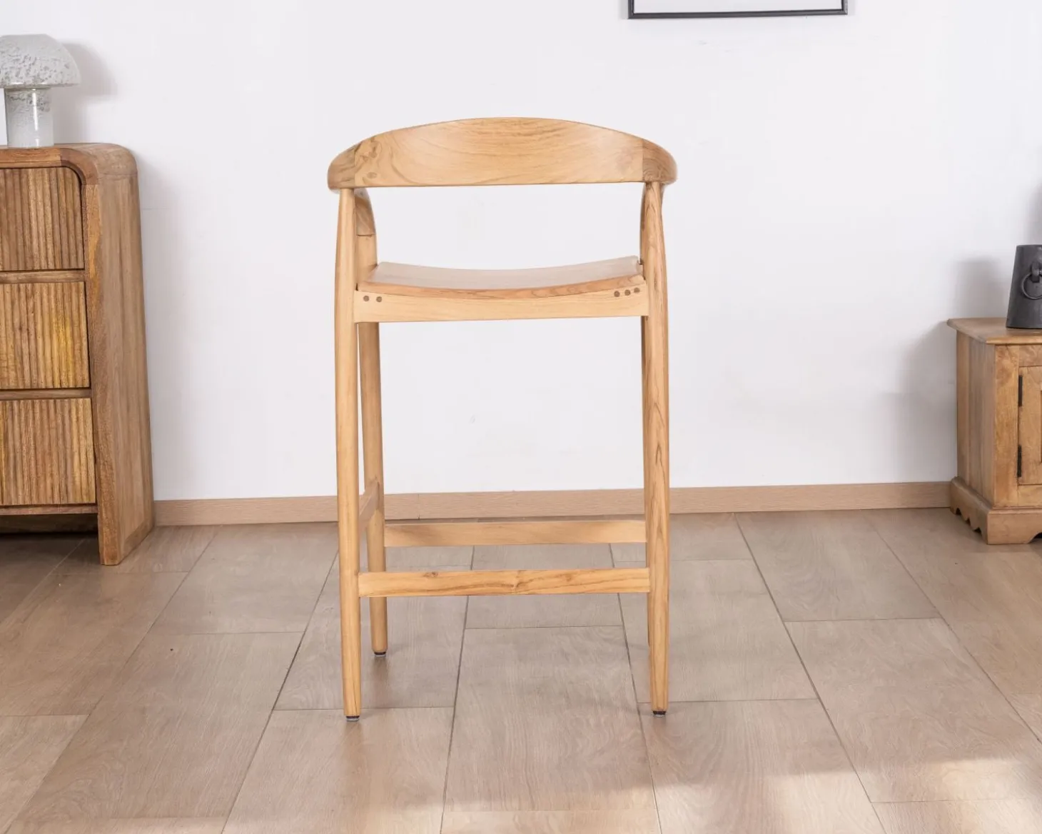 Tabouret de bar en acacia design épuré avec dosseret "Vogue"
