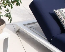 Têtière en tissu bleu pour chaise longue 